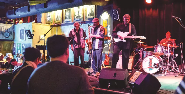 Live music at BB King's in Memphis TN